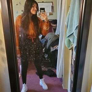 Meet your Posher, Perla